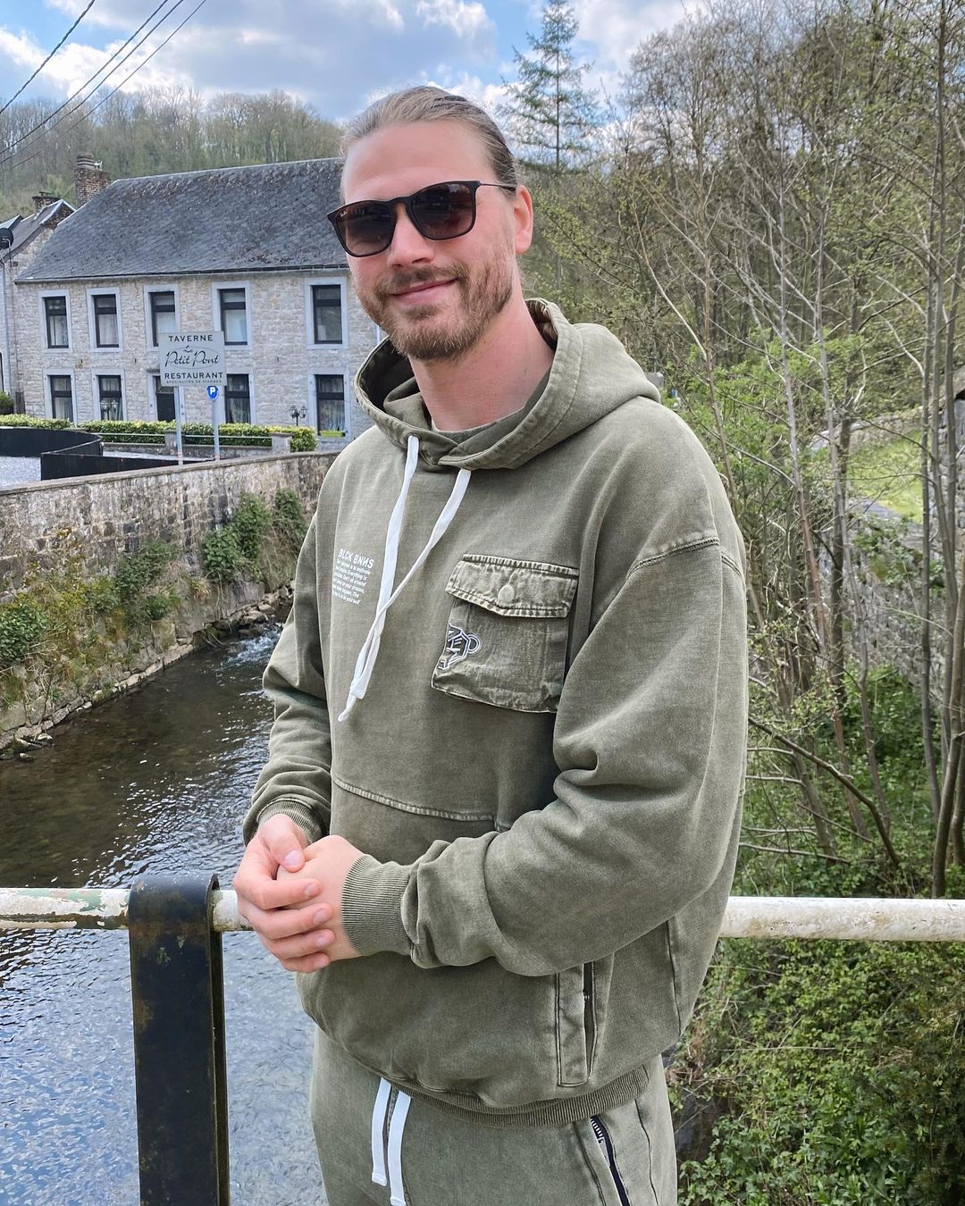 Daan de Pever Black Bananas