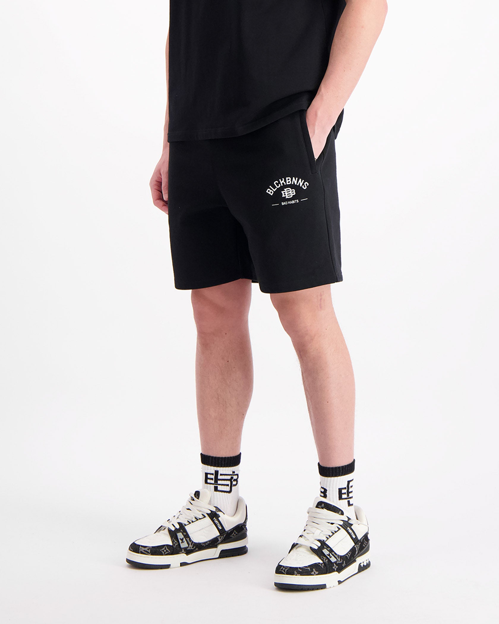 BAD HABITS SWEATSHORTS | Black