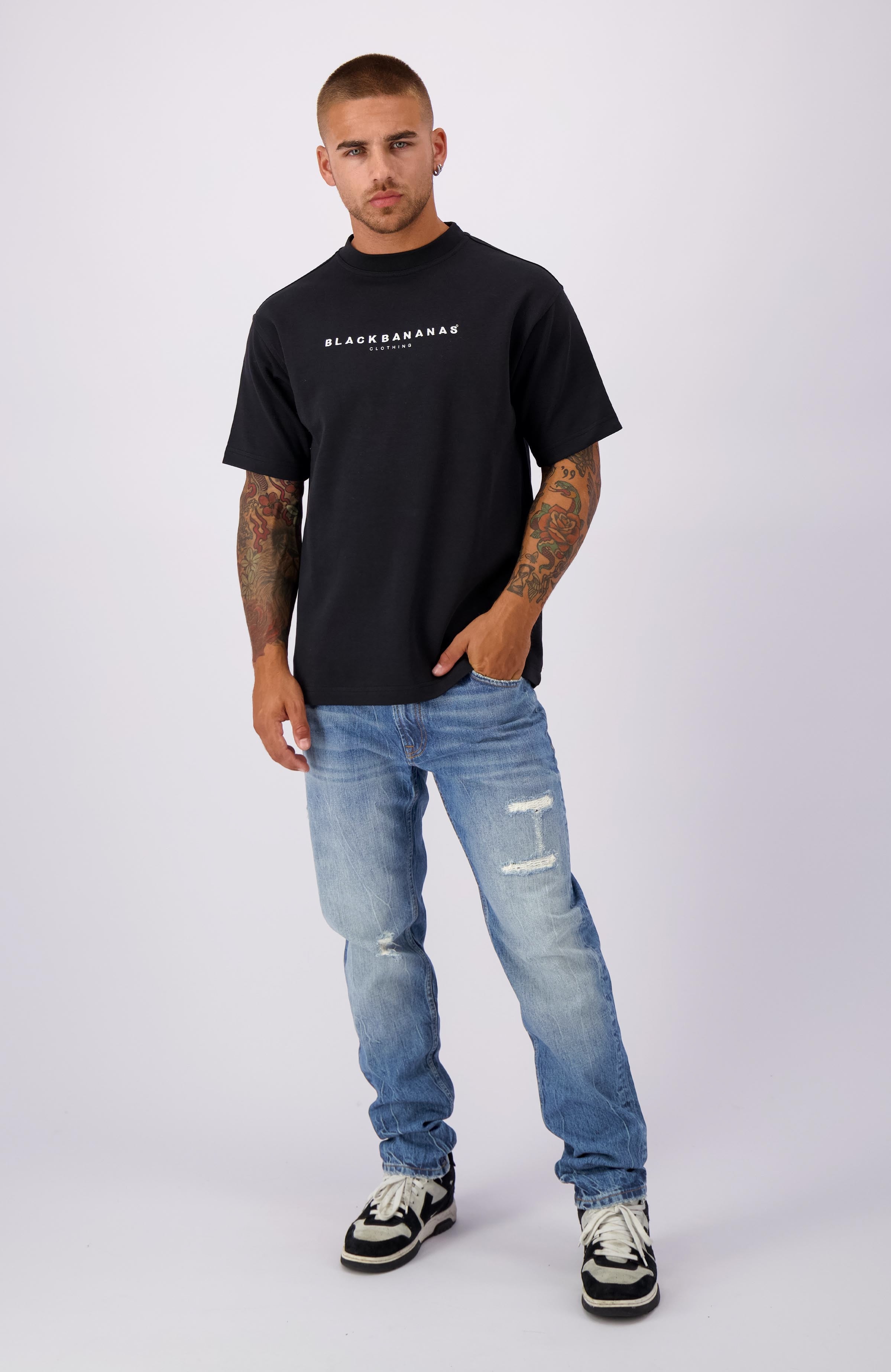 SIGNATURE TEE | Black