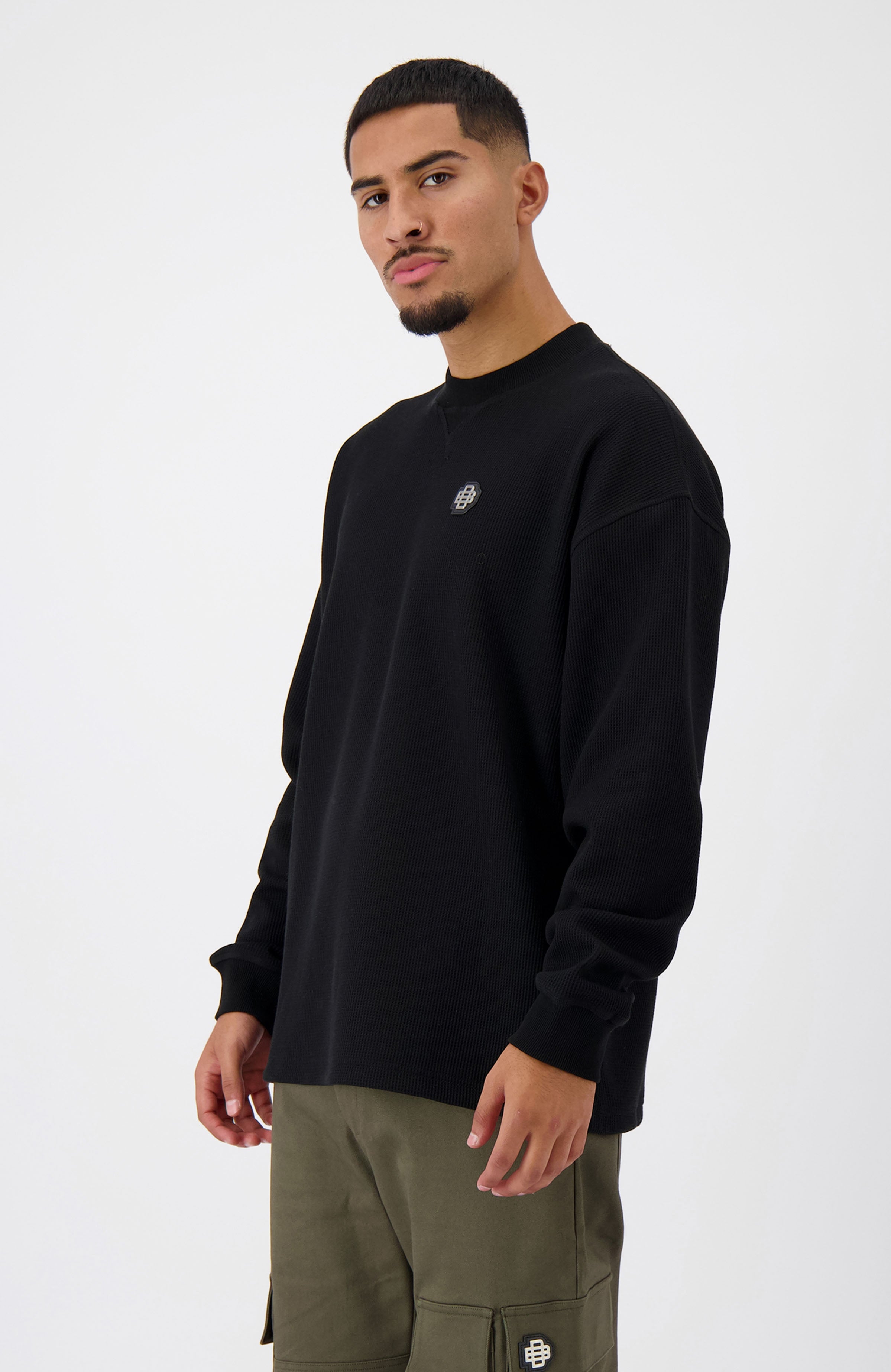 MONOGRAM WAFFLE CREWNECK | Black