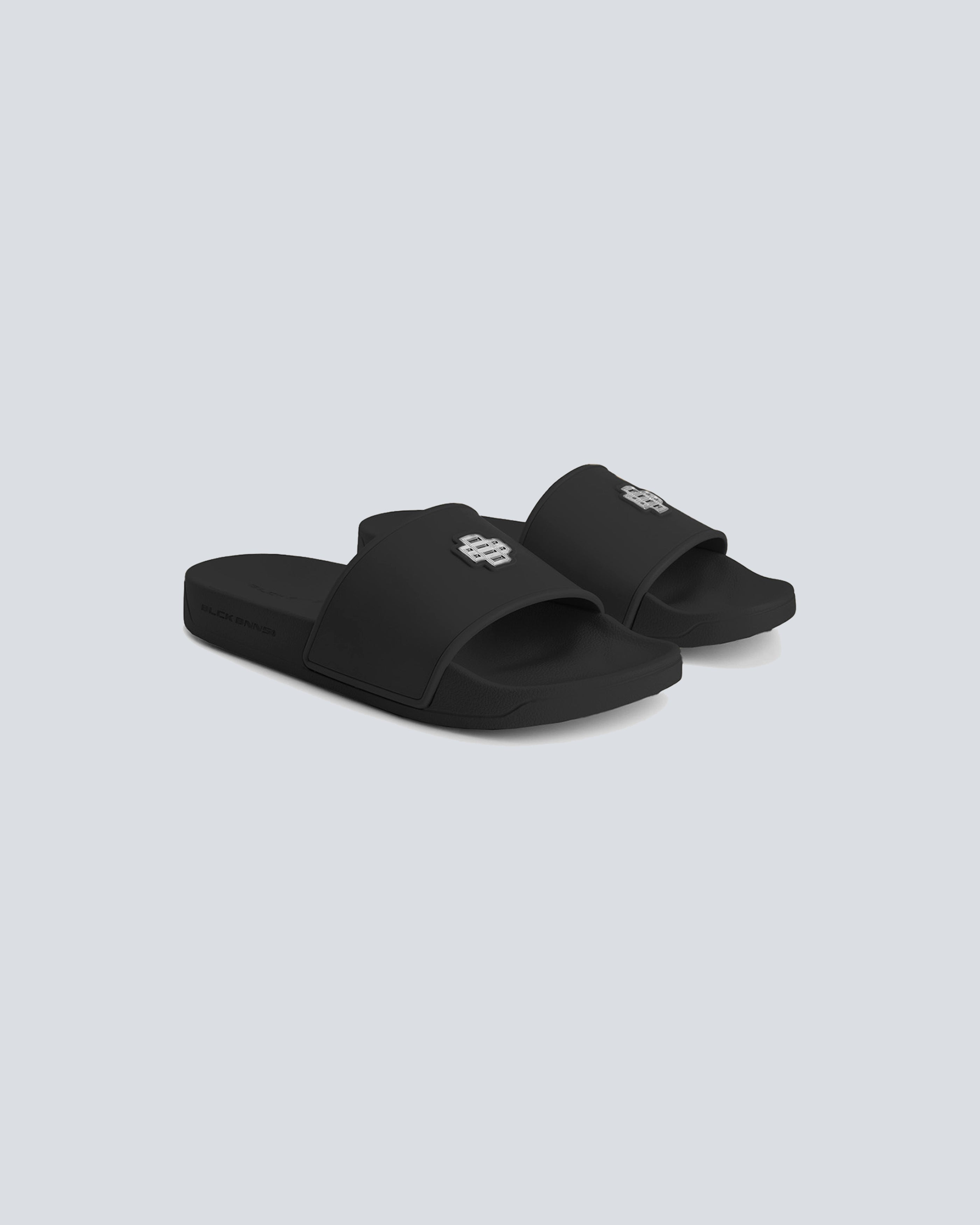 MONOGRAM PLATE slippers | Zwart