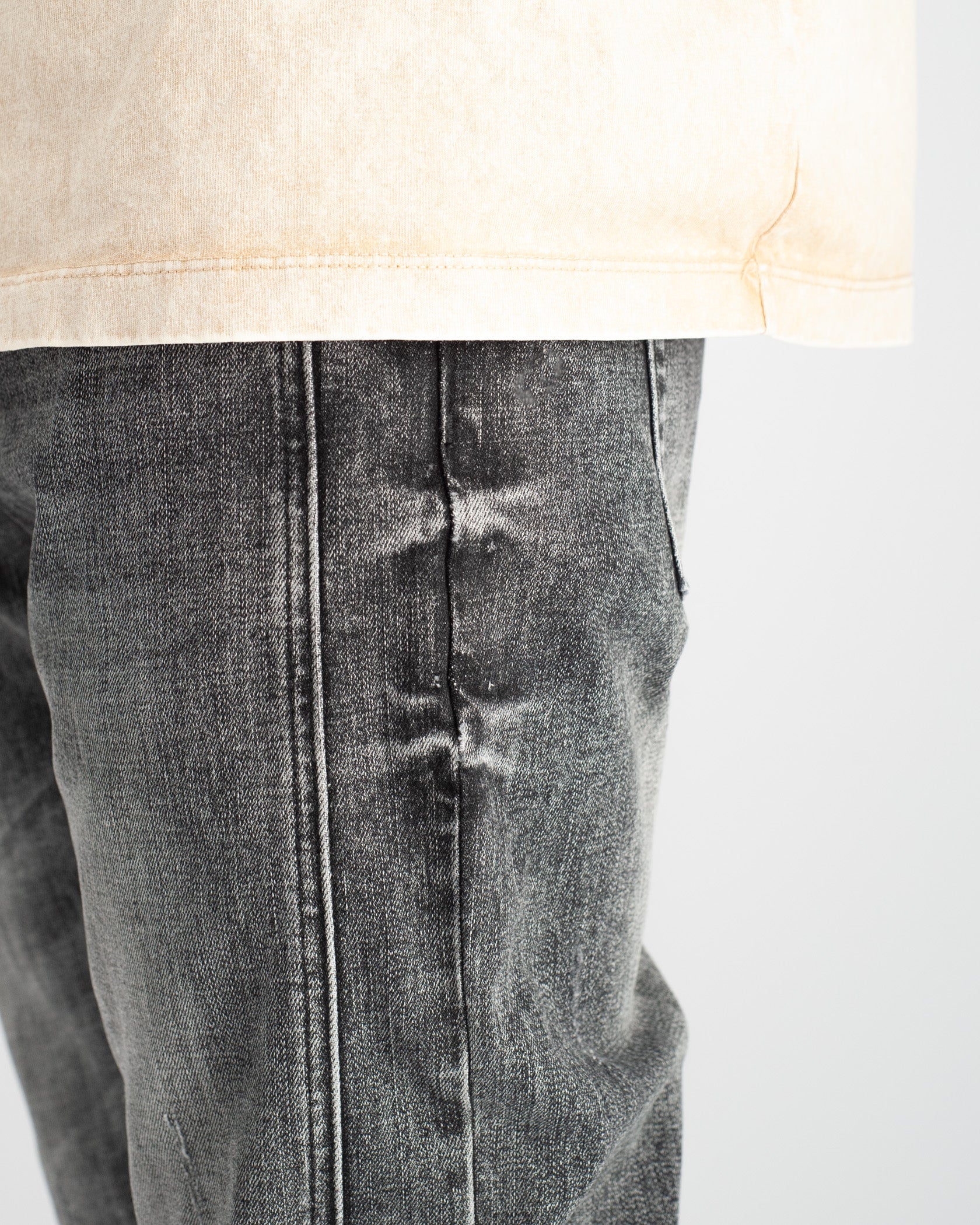 SLIM SEAM DENIM | Grey