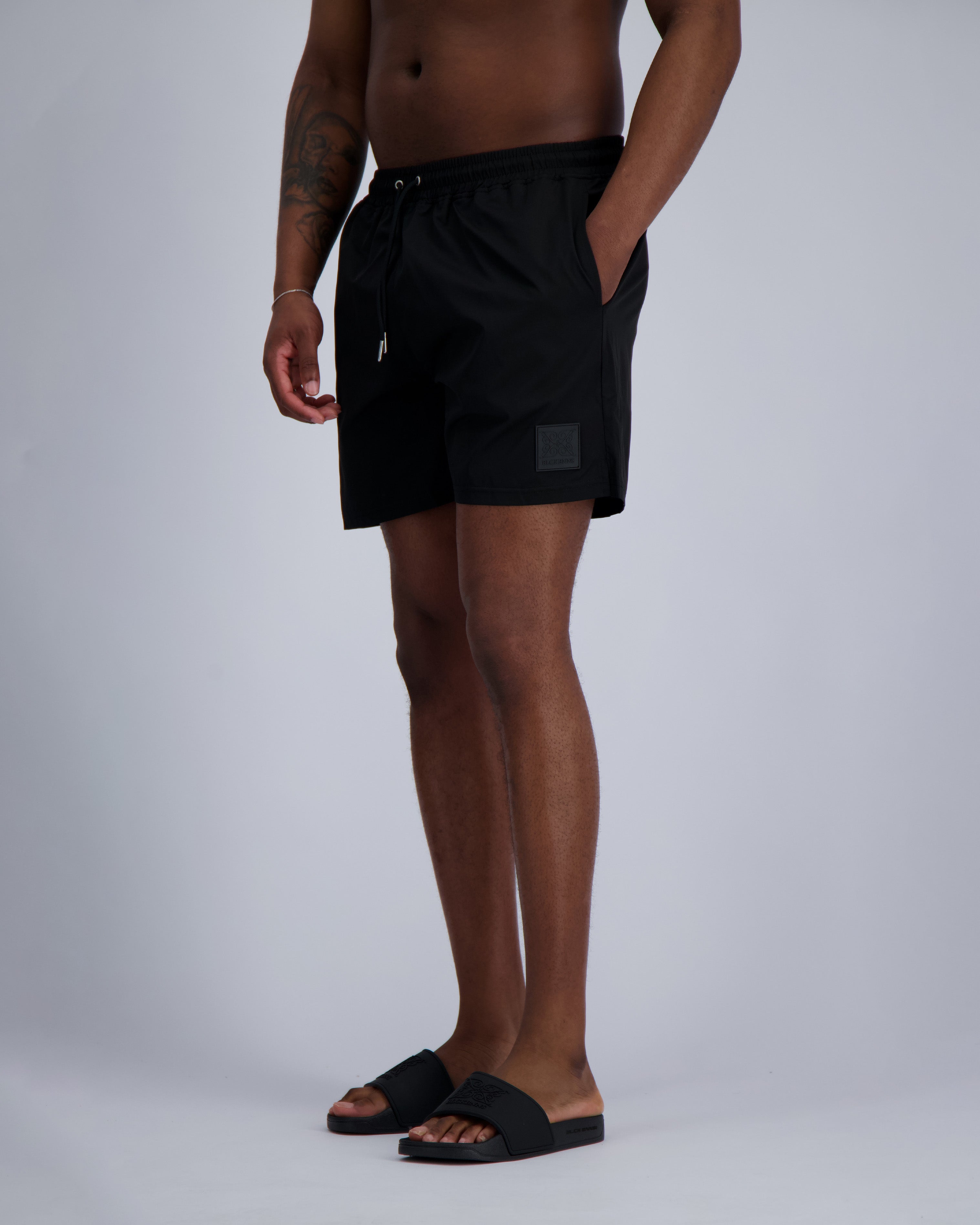 ANAGRAM PLATE SWIMSHORTS | Black