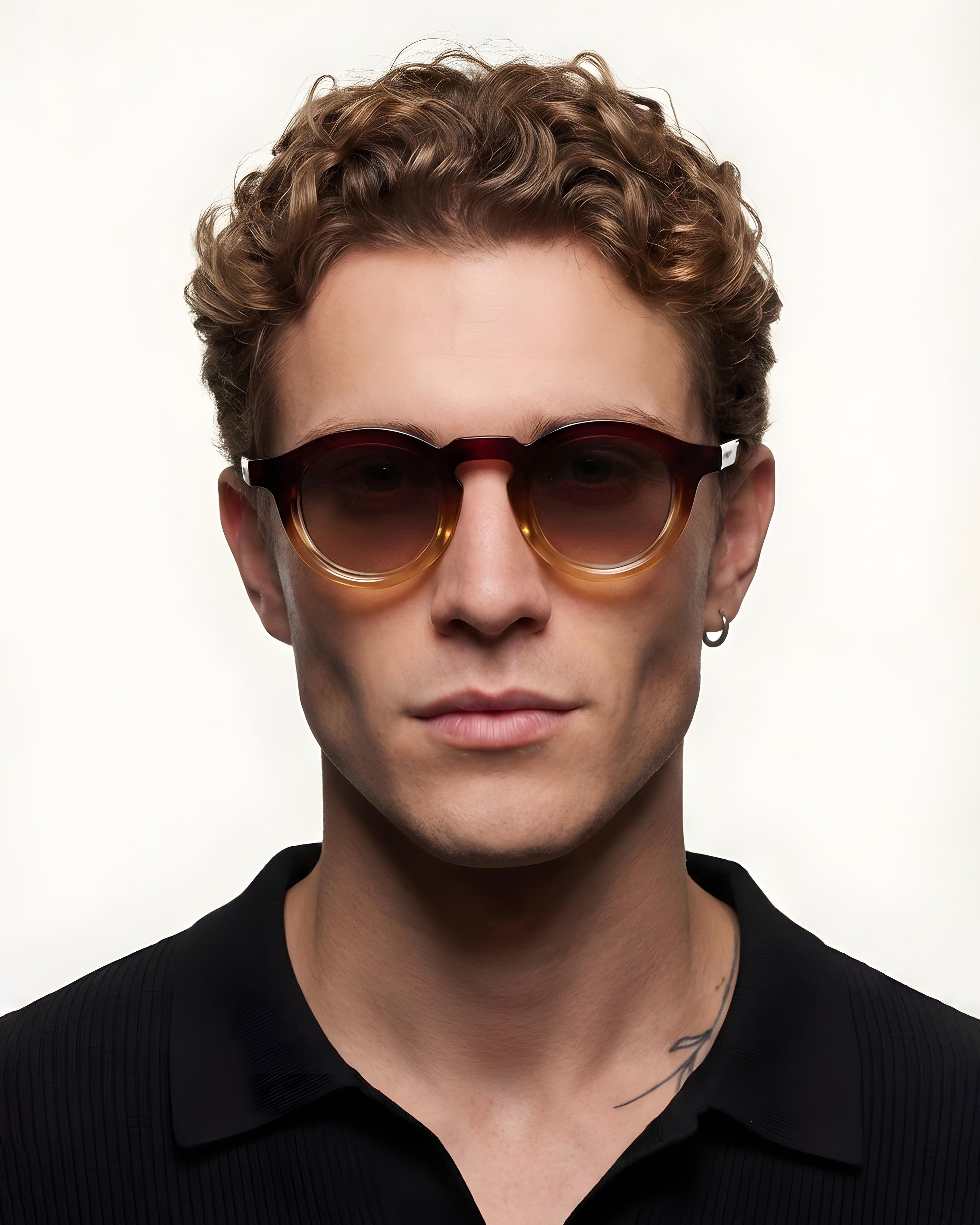 EINFARBIGE SONNENBRILLE | FADED SAND