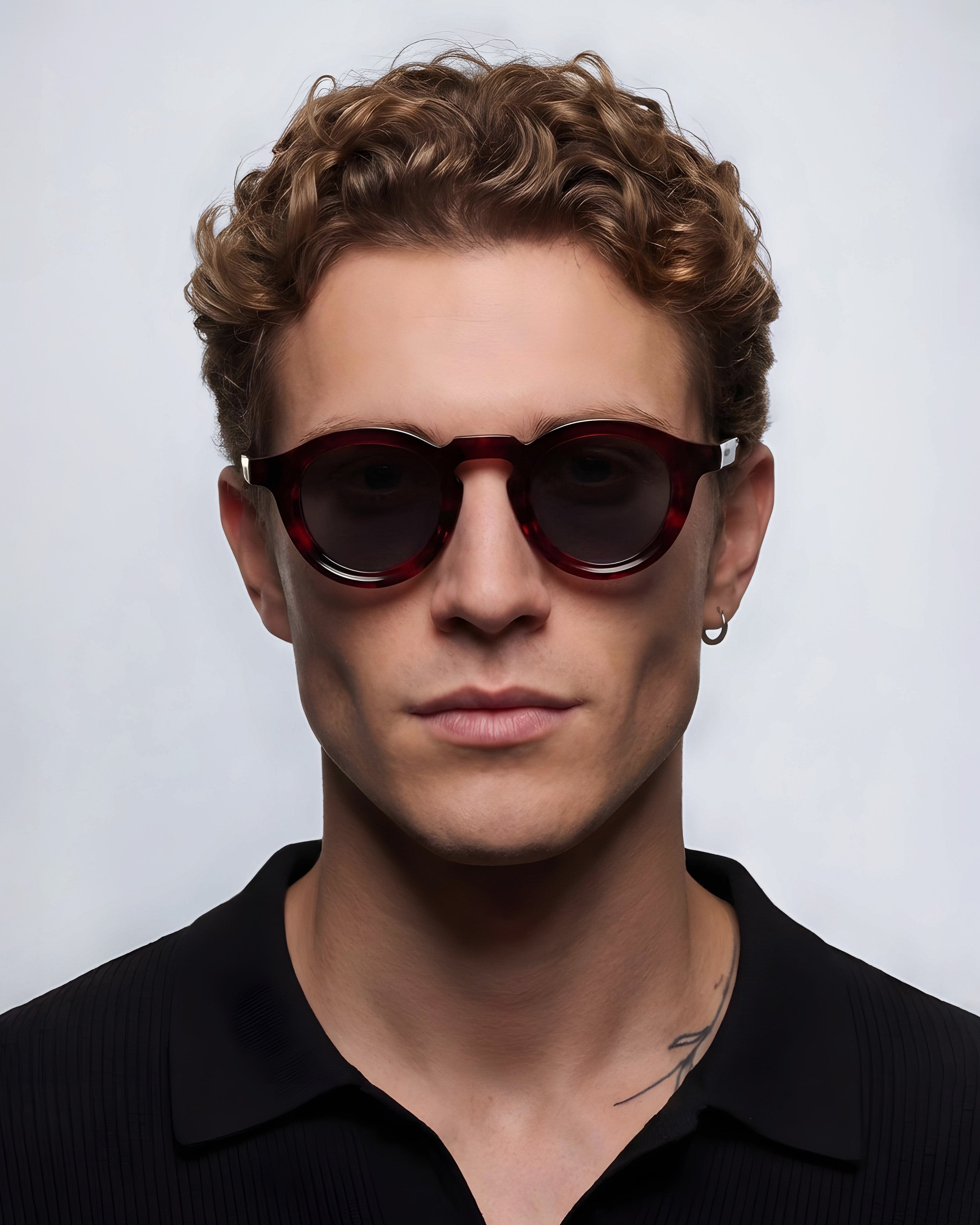 EINFARBIGE SONNENBRILLE | GESPRENKELT BRAUN