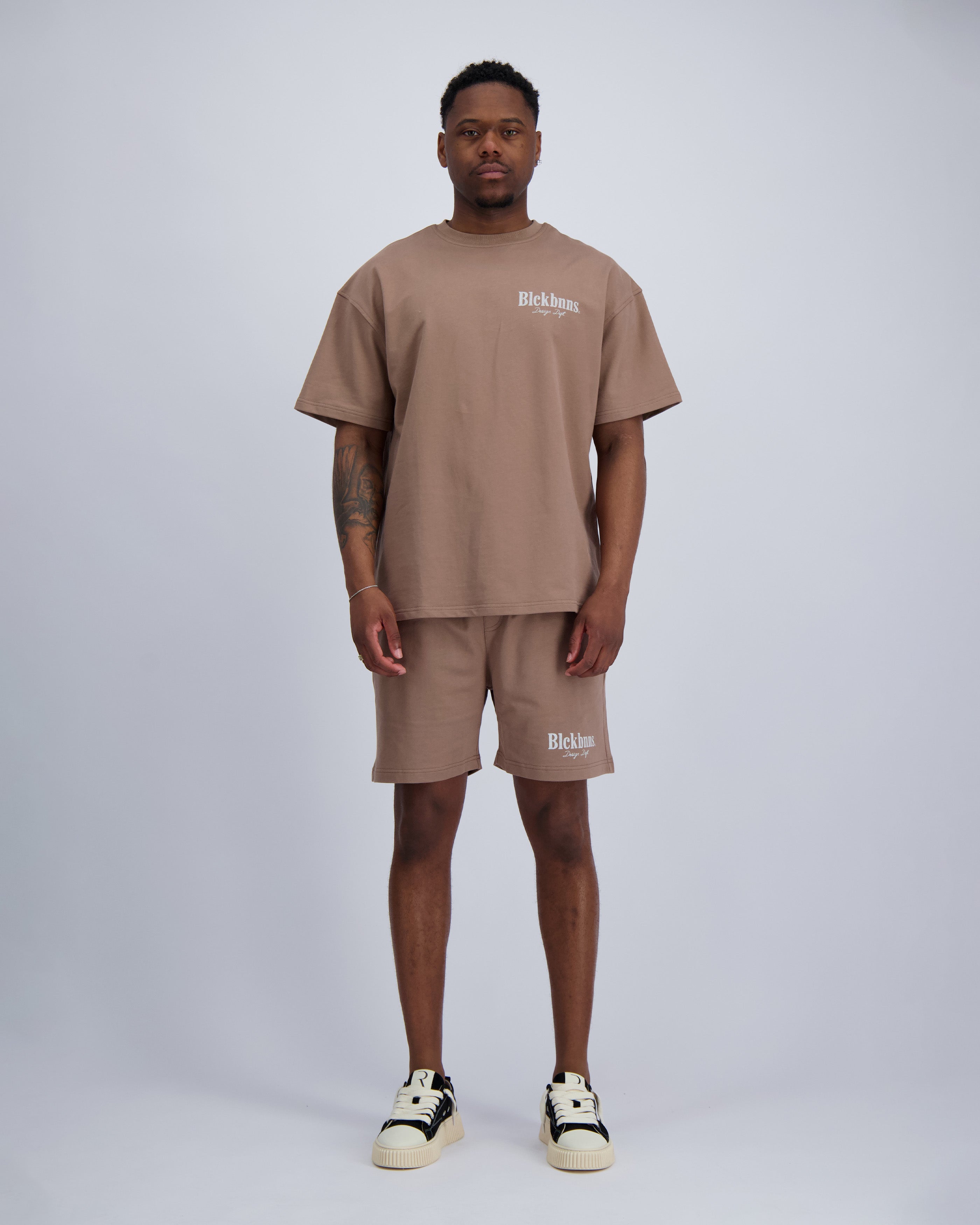 TWINSET  MET BORSTELS TWINSET  Bruin