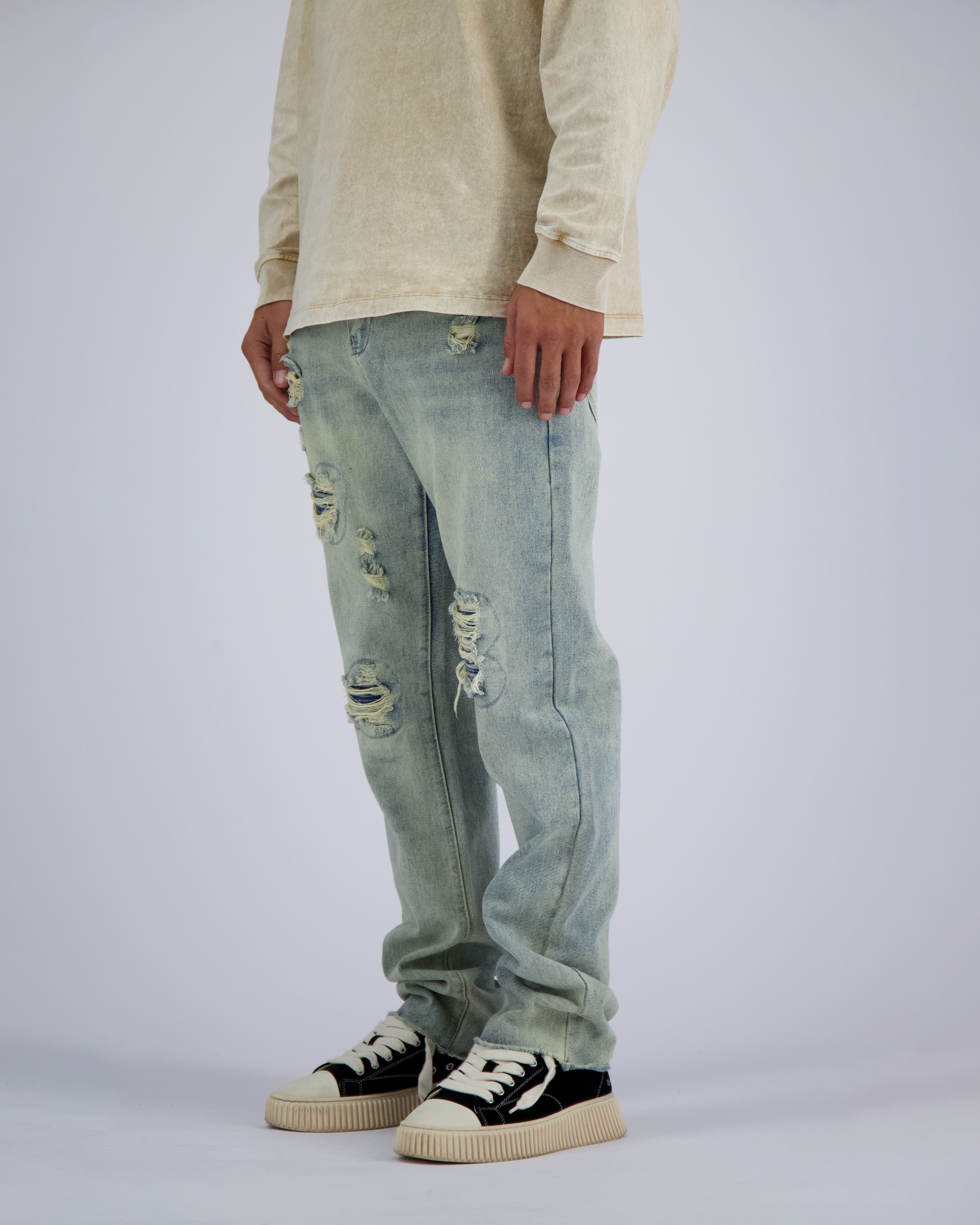 DISTRESSED DENIM | Blue