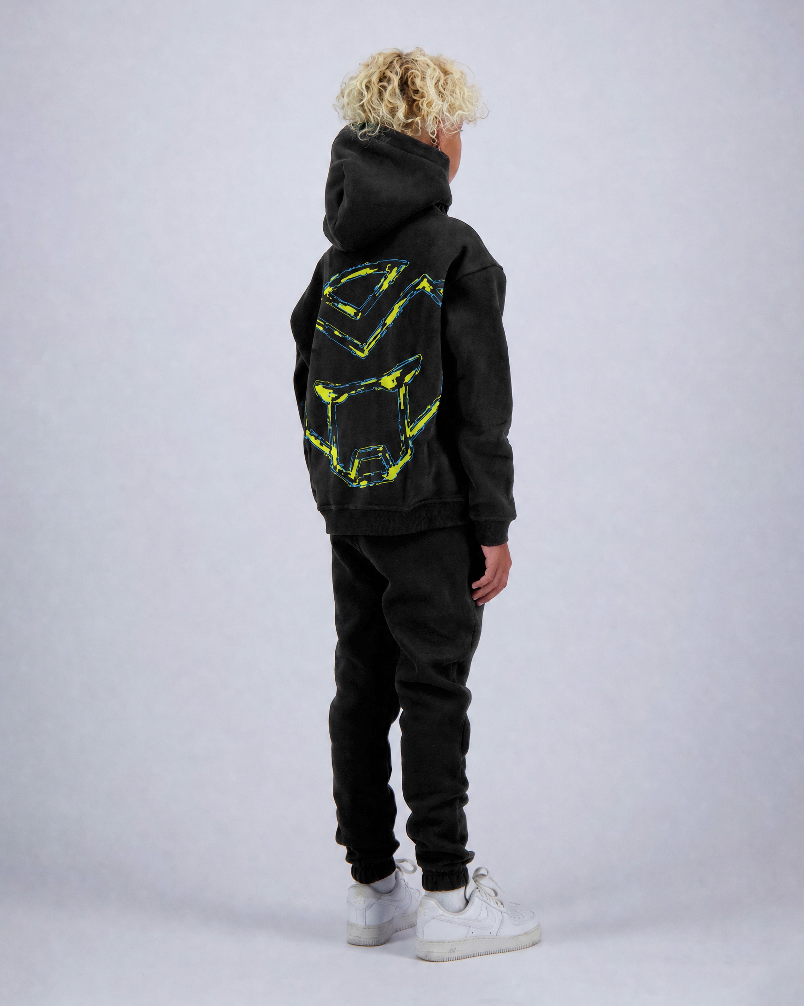 KIDS HUGE SKETCH SWEATSUIT | Black