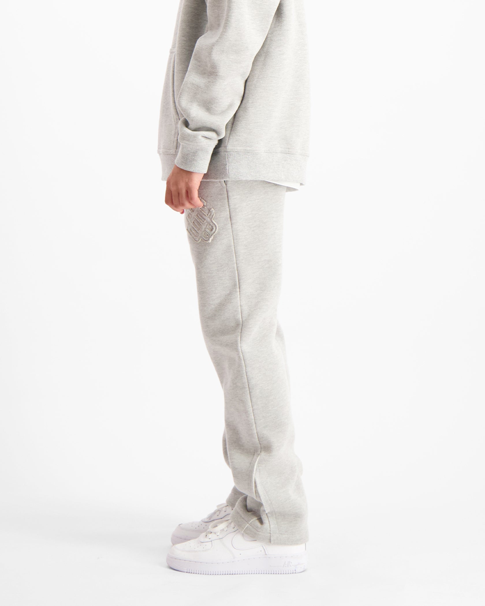 KIDS RIPPED MONOGRAM SWEATPANTS | Grey