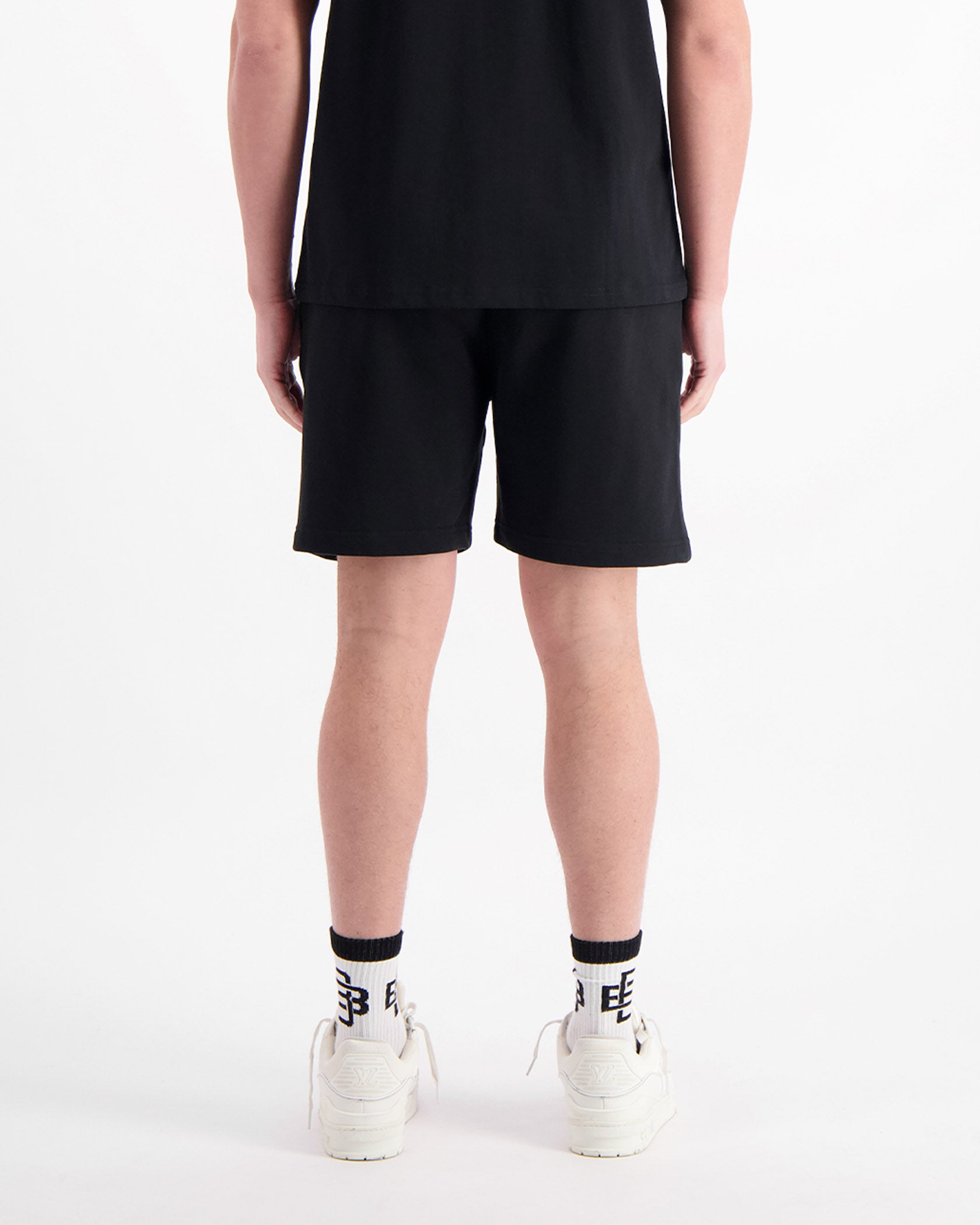 MONO RELAX SWEATSHORTS | Black