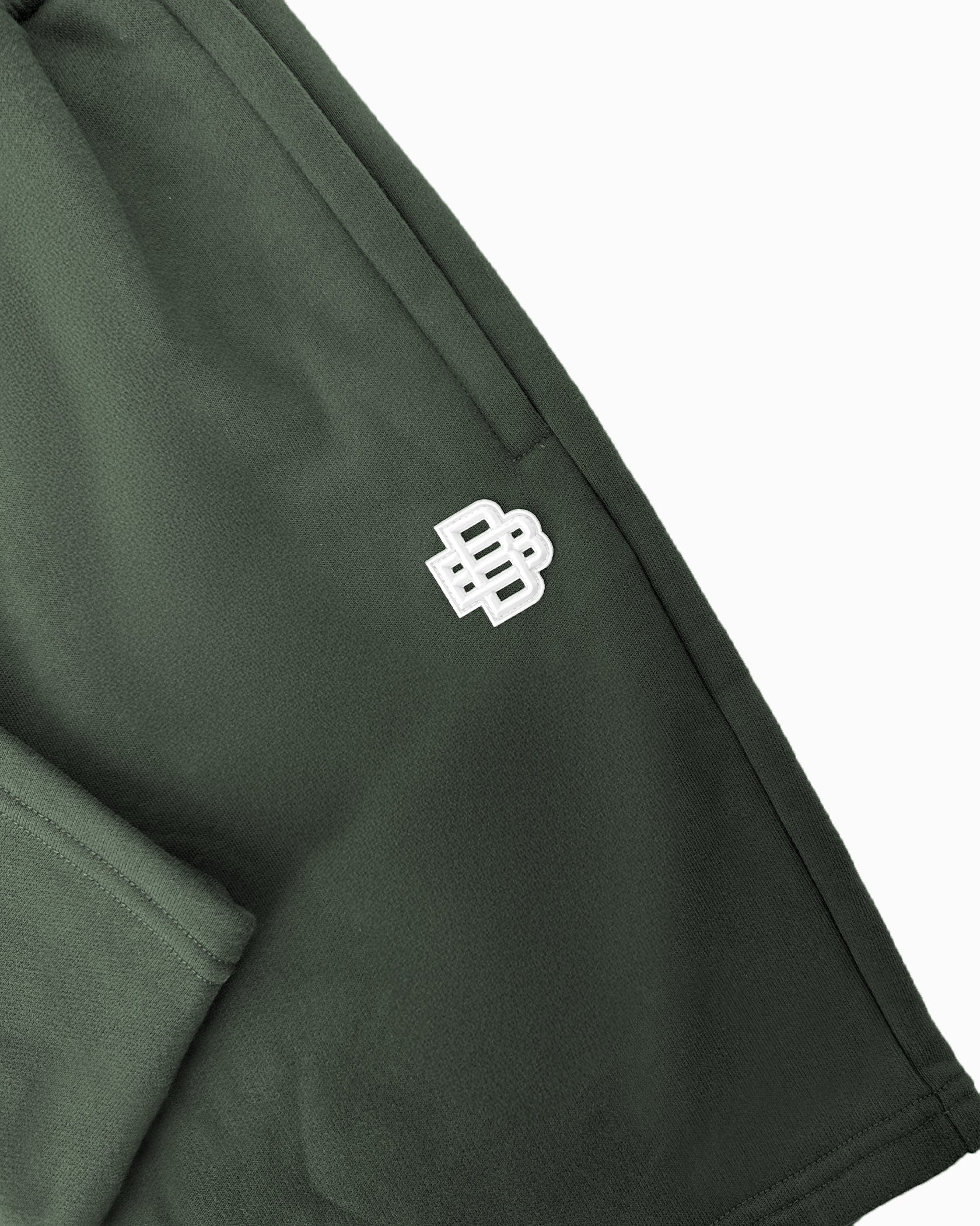 MONO RELAX SWEATSHORTS | Green