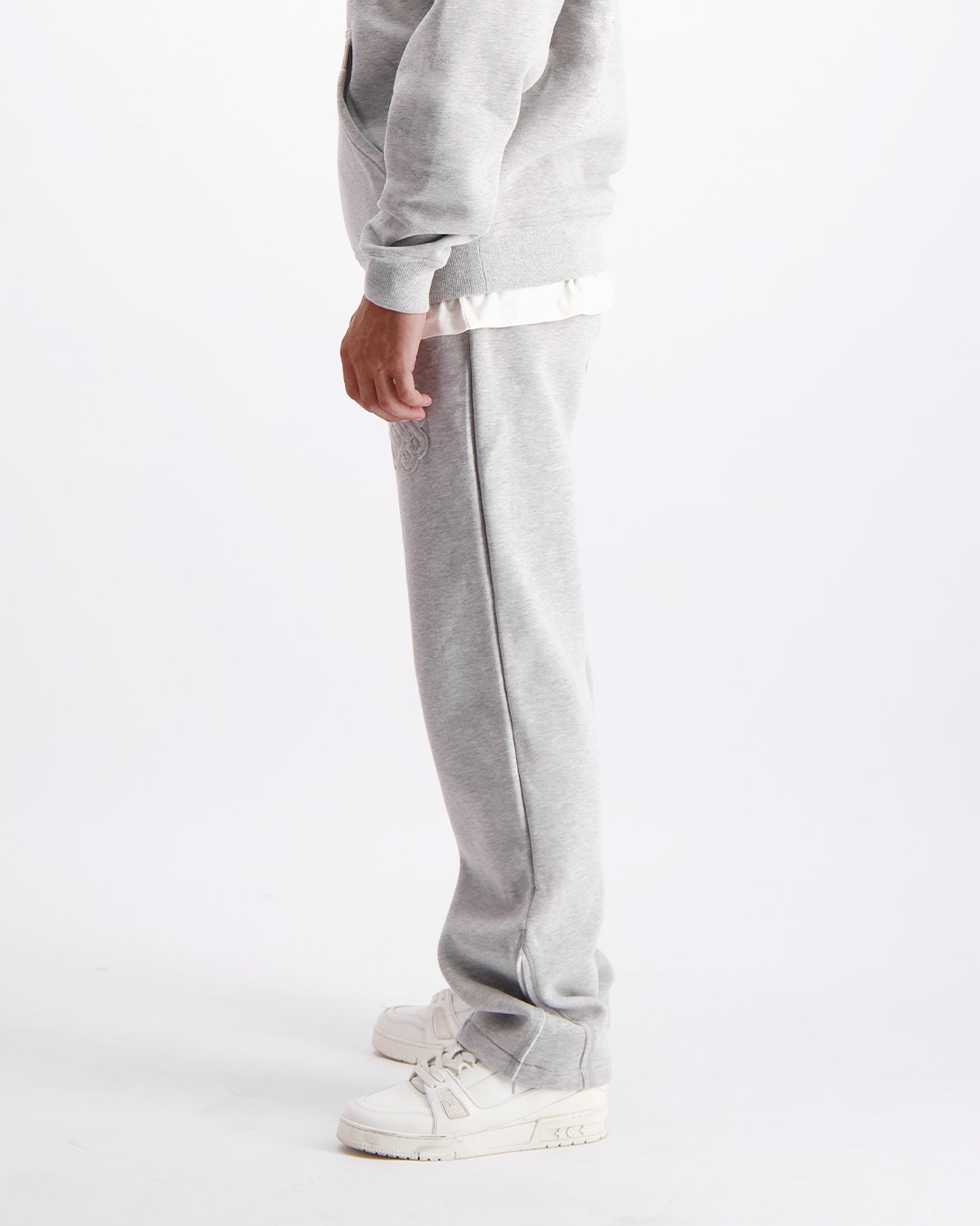 RIPPED MONOGRAM SWEATPANTS | Grey