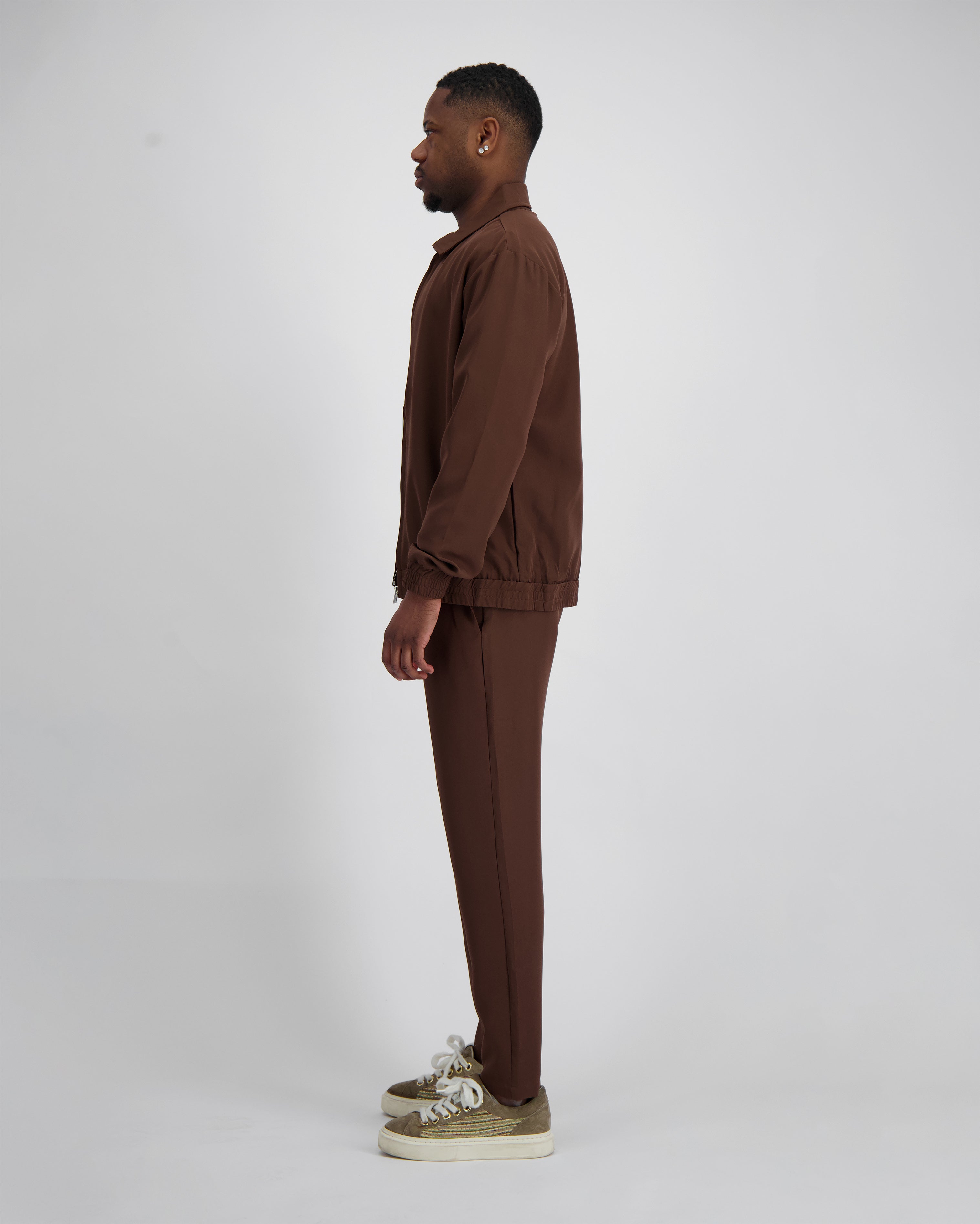 TECH SUIT | Brown