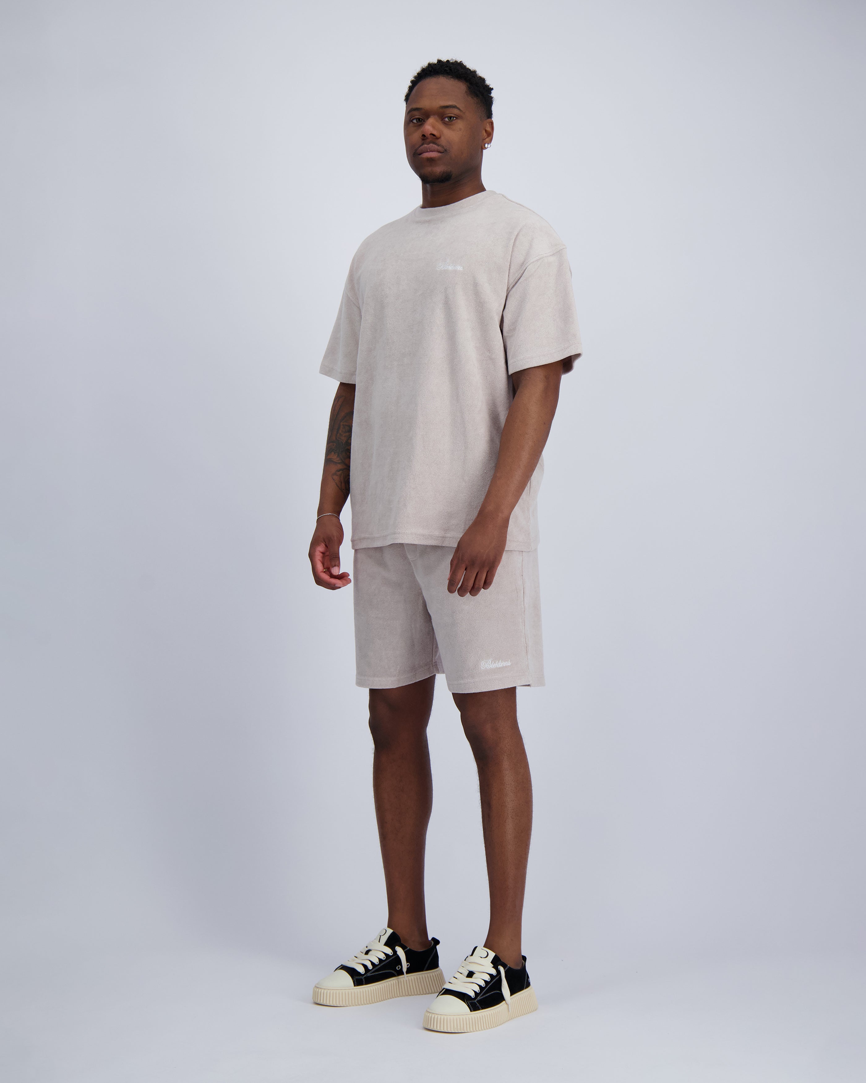 CONJUNTO DE DOS PIEZAS TERRY SCRIPT | Arena